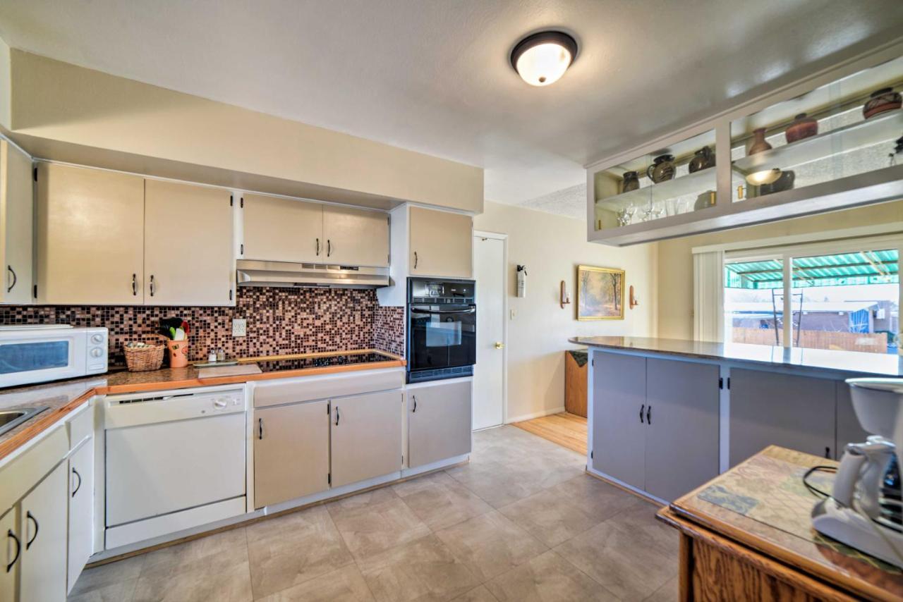 Family-Friendly Cortez Cedar House With Yard! Buitenkant foto