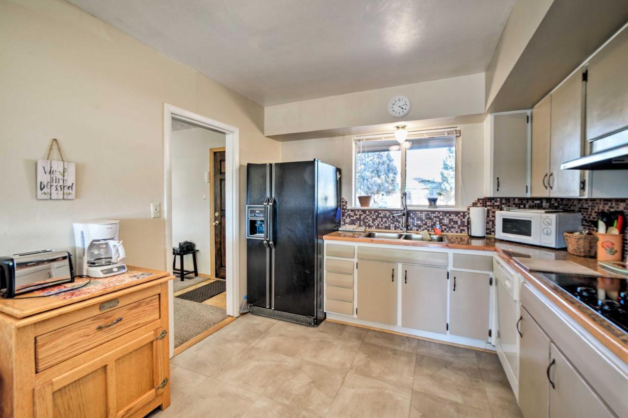 Family-Friendly Cortez Cedar House With Yard! Buitenkant foto
